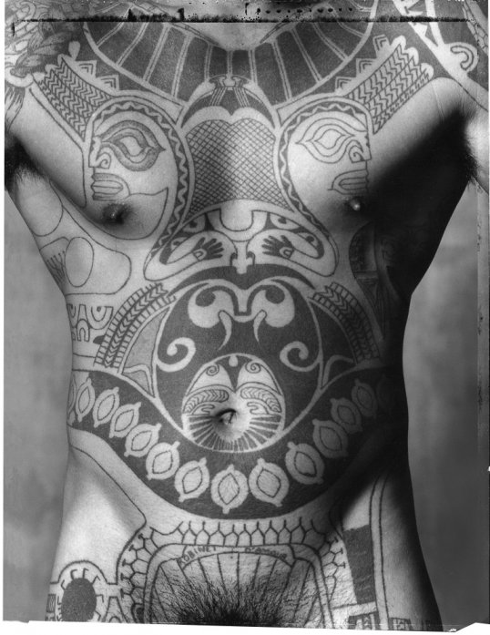 tahiti tattoos gian paolo barbieri        
        <figure class=